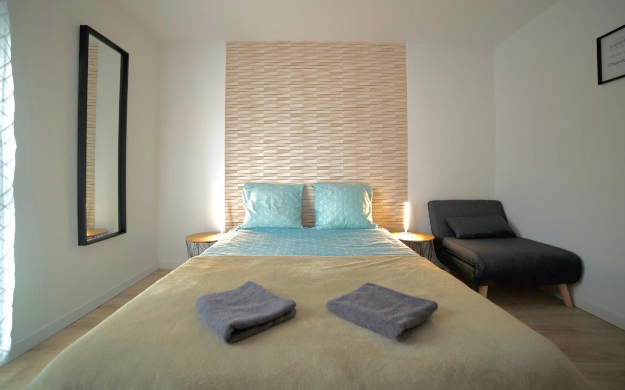B&B Chez L'Habitant Chambre Privative Sur La Route Des Vins Tv Parking Box Velo Issenheim Luaran gambar